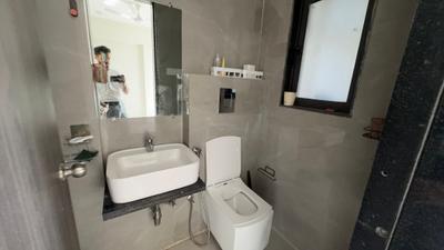 Image of 850 Sq.ft 2 BHK Apartment / Flat for rent in DLH Leo Tower, Andheri West, Mumbai for Rs. 110000