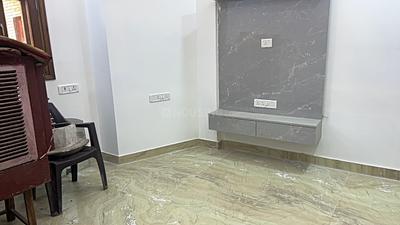 Bedroom Image of 750 Sq.ft 3 BHK Builder Floor for sale in Sector 3 Rohini New Delhi for Rs. 9000000