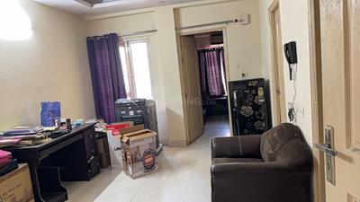 Living Room Image of 615 Sq.ft 1 BHK Apartment / Flat for rent in Maxblis Grand Kingston, Sector 75 Noida for Rs. 29500