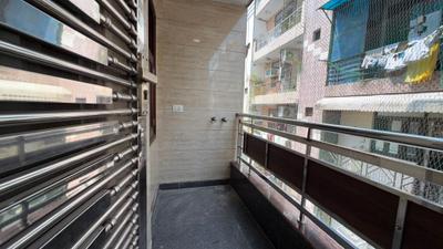Balcony Image of 855 Sq.ft 2 BHK Builder Floor for rent in Dwarka Mor New Delhi for Rs. 17000