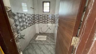 Shivam Enclave Bathroom One 4