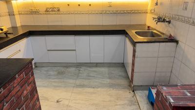 Kitchen Image of 1000 Sq.ft 2 BHK Builder Floor for rent in Malviya Nagar New Delhi for Rs. 65000