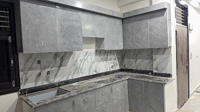 Kitchen Image of 920 Sq.ft 3 BHK Apartment / Flat for sale in Govindpuram Ghaziabad for Rs. 3450000