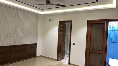 Bedroom Image of 1900 Sq.ft 3 BHK Builder Floor for sale in Sector 8 Dwarka New Delhi for Rs. 24500000