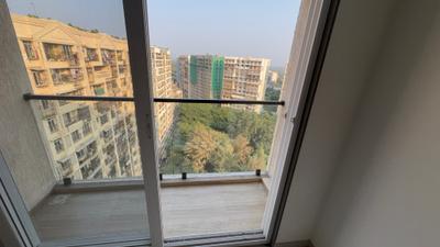 Balcony Image of 630 Sq.ft 2 BHK Apartment / Flat for rent in Shreeji Laxmi, Ghatkopar East Mumbai for Rs. 70000