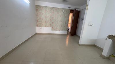 Living Room Image of 1350 Sq.ft 3 BHK Apartment / Flat for rent in ROF Amaltas, Sector 92 Gurgaon for Rs. 15500