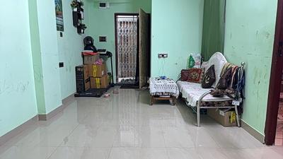 Living Room Image of 760 Sq.ft 2 BHK Builder Floor for sale in Picnic Garden Kolkata for Rs. 3500000