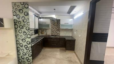Kitchen Image of 1200 Sq.ft 3 BHK Builder Floor for sale in Paschim Vihar New Delhi for Rs. 17000000