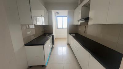 Kitchen Image of 1500 Sq.ft 3 BHK Apartment / Flat for sale in Shapoorji Pallonji Vicinia, Powai Mumbai for Rs. 33500000
