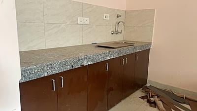 Kitchen Image of 550 Sq.ft 1 RK Builder Floor for rent in Palam Vihar Extension Gurgaon for Rs. 13000