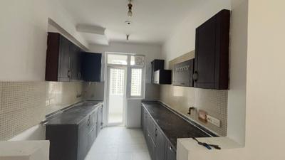 Kitchen Image of 1545 Sq.ft 3.5 BHK Apartment / Flat for sale in Amrapali Silicon City, Sector 76 Noida for Rs. 16200000
