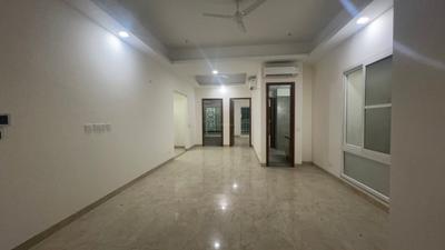 Living Room Image of 2385 Sq.ft 4 BHK Apartment / Flat for rent in Wave Veridia, Wave City Ghaziabad for Rs. 55000