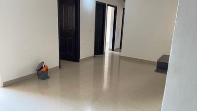 Living Room Image of 1150 Sq.ft 2.5 BHK Apartment / Flat for rent in JM Florence, Noida Extension Greater Noida for Rs. 22000