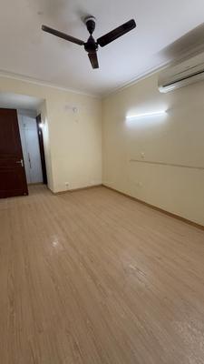Bedroom Image of 3100 Sq.ft 4 BHK Builder Floor for rent in Ansal Esencia Sector 67, Sector 67 Gurgaon for Rs. 60000