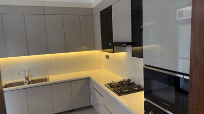 Kitchen Image of 2129 Sq.ft 3 BHK Independent House for sale in Central Park The Orchard, Sector 32 Sohna for Rs. 40000000