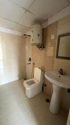 Image of 1180 Sq.ft 2.5 BHK Apartment / Flat for rent in Amrapali Silicon City, Sector 76, Noida for Rs. 27000