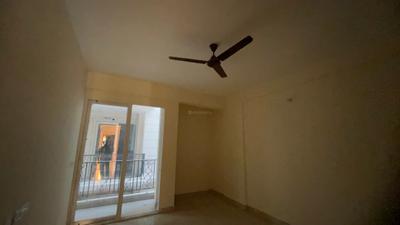 Bedroom Image of 1210 Sq.ft 2 BHK Builder Floor for sale in Signature Global Park 2 And 3, Sector 36 Sohna for Rs. 12500000