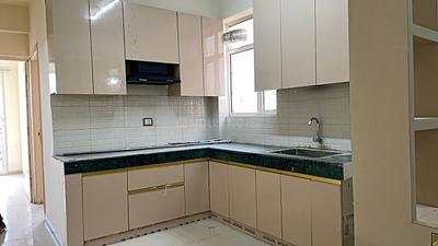 Kitchen Image of 740 Sq.ft 3 BHK Apartment / Flat for sale in ROF Aalayas Phase 2, Sector 102 Gurgaon for Rs. 7550000