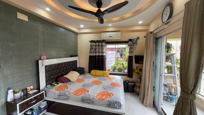 Bedroom Image of 1220 Sq.ft 3 BHK Apartment / Flat for sale in South Dum Dum Kolkata for Rs. 4700000