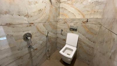 Bathroom Image of 1400 Sq.ft 1 RK Builder Floor for rent in Scheme 78 Indore for Rs. 15500