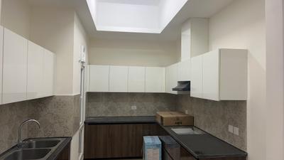 Kitchen Image of 2385 Sq.ft 4 BHK Apartment / Flat for rent in Wave Veridia, Wave City Ghaziabad for Rs. 55000