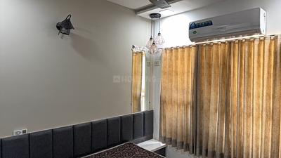 Bedroom Image of 1080 Sq.ft 2 BHK Apartment / Flat for rent in Adani The Meadows, Shantigram Ahmedabad for Rs. 35000