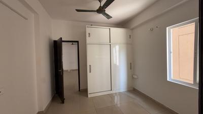 Bedroom Image of 1280 Sq.ft 3 BHK Apartment / Flat for sale in Ajnara Le Garden, Noida Extension Greater Noida for Rs. 10300000