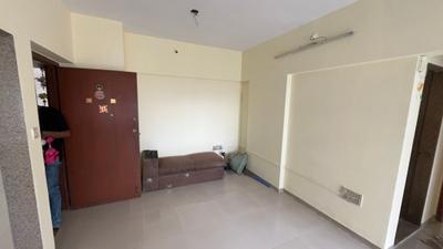 Living Room Image of 1046 Sq.ft 2 BHK Apartment / Flat for rent in Terraform Everest World, Thane West Thane for Rs. 30000