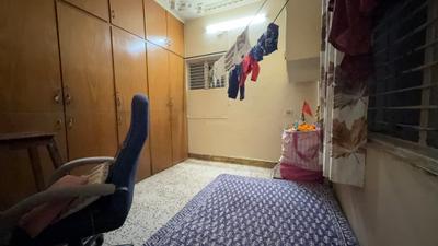 Bedroom Image of 896 Sq.ft 2 BHK Apartment / Flat for sale in  Gangotri Apartments, Vastrapur Ahmedabad for Rs. 6500000