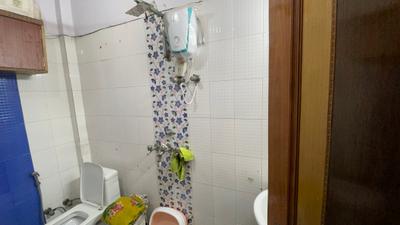 Image of 713 Sq.ft 2 BHK Builder Floor for sale in Shahdara, New Delhi for Rs. 4500000