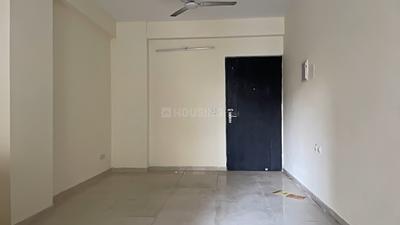 Living Room Image of 500 Sq.ft 1 BHK Apartment / Flat for sale in Signature Global Grand IVA, Sector 103 Gurgaon for Rs. 4050000