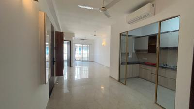 Living Room Image of 1626 Sq.ft 3 BHK Apartment / Flat for sale in Smartworld Orchard, Sector 61 Gurgaon for Rs. 26500000