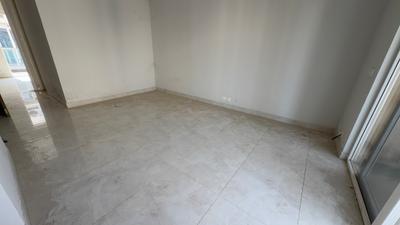 Living Room Image of 1060 Sq.ft 2 BHK Apartment / Flat for sale in Signature Global City, Sector 37D Gurgaon for Rs. 12000000