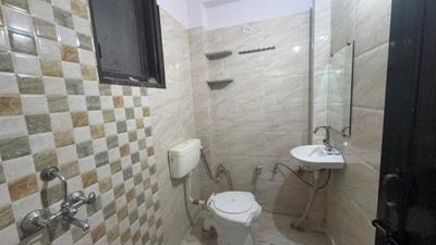 Image of 700 Sq.ft 1 BHK Builder Floor for rent in Sector 57, Gurgaon for Rs. 18000