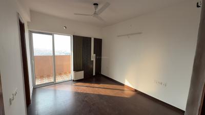 Bedroom Image of 1135 Sq.ft 2 BHK Apartment / Flat for sale in Land Craft Golflinks Apartments, Pandav Nagar Ghaziabad for Rs. 9100000