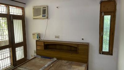 1 BHK Flat