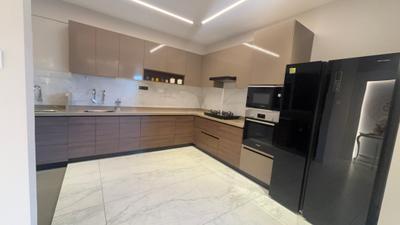 Kitchen Image of 2250 Sq.ft 4 BHK Apartment / Flat for sale in Legacy Kairos C And D Building, Rahatani Pune for Rs. 21000000