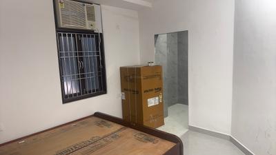 Bedroom Image of 429 Sq.ft 1 BHK Builder Floor for rent in Old Double Storey, Lajpat Nagar New Delhi for Rs. 28000