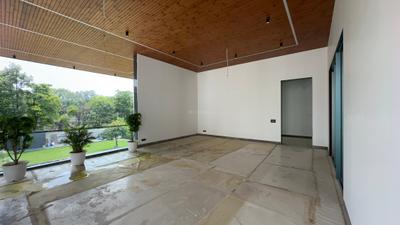 Image of 19000 Sq.ft 3 BHK Farm House for sale in Chhattarpur, New Delhi for Rs. 400000000