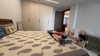 Bedroom Image of 3200 Sq.ft 4 BHK Builder Floor for rent in DLF Independent Floors, DLF Phase 3 Gurgaon for Rs. 98000