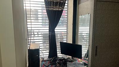 Bedroom Image of 954 Sq.ft 2 BHK Apartment / Flat for sale in Whistling Real Aura, Chandkheda Ahmedabad for Rs. 5050000
