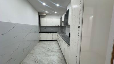 Kitchen Image of 2100 Sq.ft 4 BHK Builder Floor for sale in Sector 104 Noida for Rs. 13500000