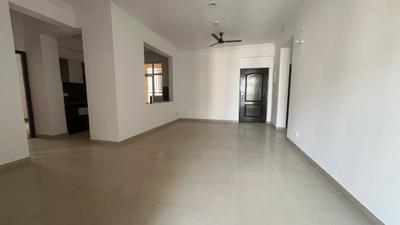 Living Room Image of 1425 Sq.ft 2.5 BHK Apartment / Flat for sale in Paramount Symphony, Crossings Republik Ghaziabad for Rs. 10900000