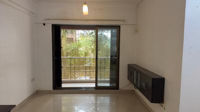 Living Room Image of 606 Sq.ft 1 BHK Apartment / Flat for sale in Ekta Meadows, Borivali East Mumbai for Rs. 13000000