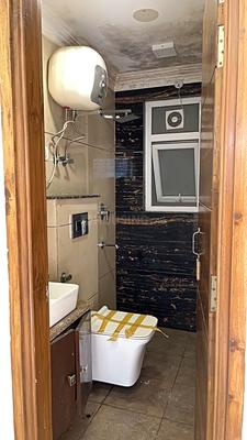 Image of 1200 Sq.ft 3 BHK Independent House for rent in Gautam Nagar, New Delhi for Rs. 65000