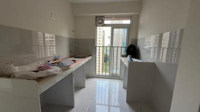 Kitchen Image of 520 Sq.ft 1 BHK Apartment / Flat for rent in Swastik Platinum, Vikhroli East Mumbai for Rs. 39000