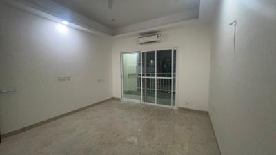 Bedroom Image of 2385 Sq.ft 4 BHK Apartment / Flat for rent in Wave Veridia, Wave City Ghaziabad for Rs. 55000