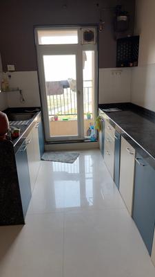 Kitchen Image of 1050 Sq.ft 2 BHK Apartment / Flat for sale in Rustomjee Urbania, Thane West Thane for Rs. 14200000