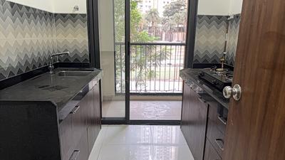 Kitchen Image of 900 Sq.ft 2 BHK Apartment / Flat for sale in Lodha Splendora, Thane West Thane for Rs. 10999999