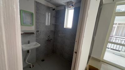Image of 1112 Sq.ft 2 BHK Apartment / Flat for rent in Suncity Avenue 76, Sector 76, Gurgaon for Rs. 23000
